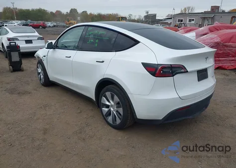 2024 Tesla Model Y Long Range Dual Motor All-Wheel Drive from USA, damaged, VIN 7SAYGDEEXRA286691